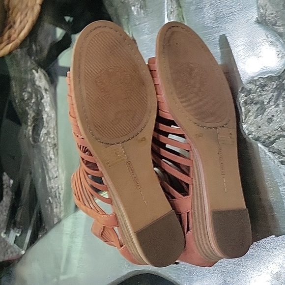 Vince Camuto Gladiator sandals sz 8.5 goddess wedges - Picture 4 of 7